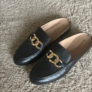 Women’s | Blondo | Black Leather Slides